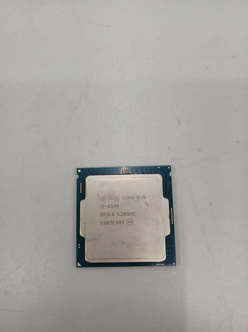 Processeur Intel i5-6500 à 3.20 GHz