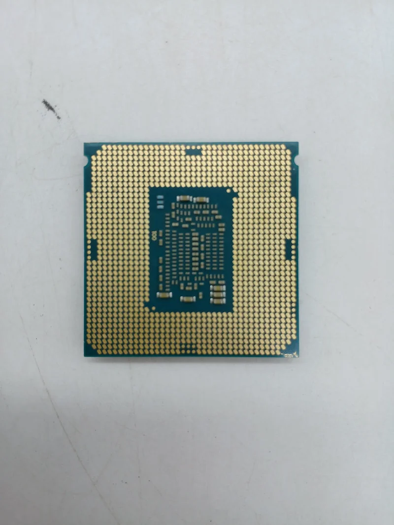 Processeur Intel Core i7-7700 à 3.60 GHz