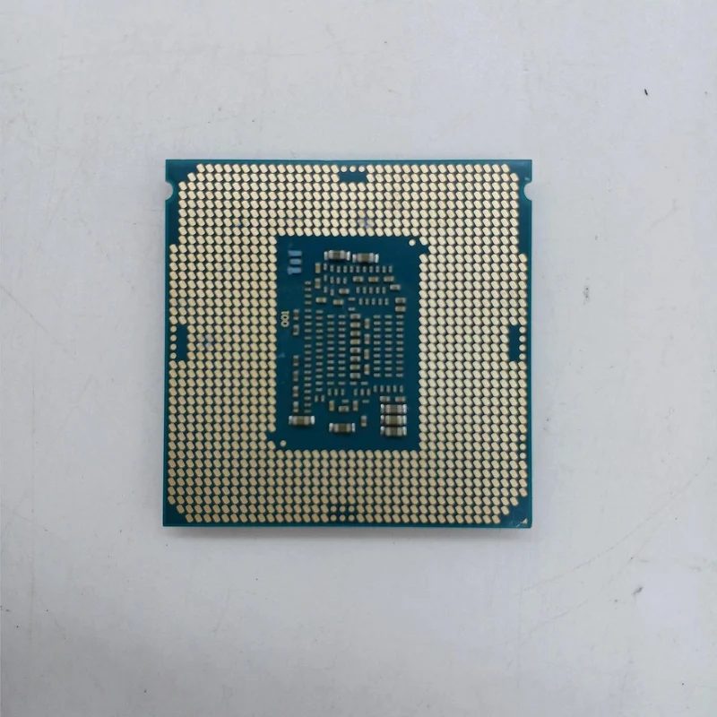 Processeur Intel Core i7-7700 à 3.60 GHz