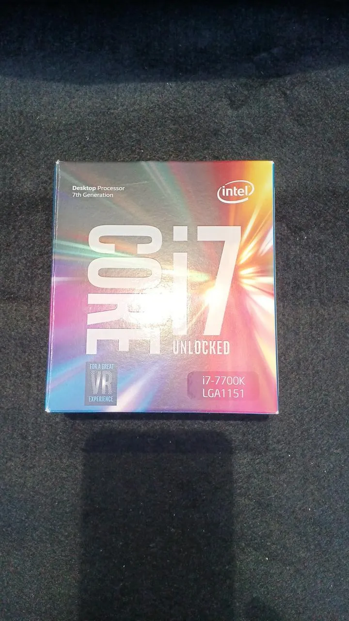 Intel SR33A/Core i7-7700K/Intel SR33A/Core i7-7700K