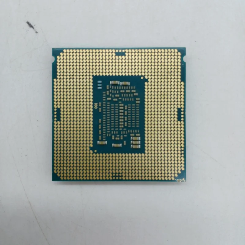 Processeur Intel Core i7-7700 à 3.60 GHz