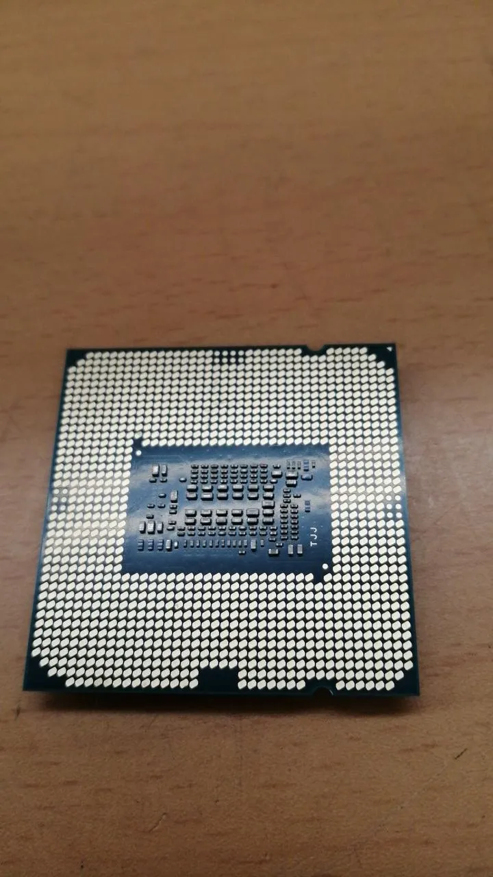 Processeur Intel Core i3-10100F