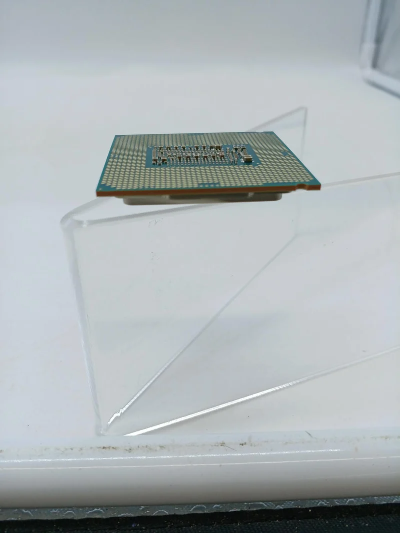 Processeur Intel Core i5-9600KF à 3.70 GHz