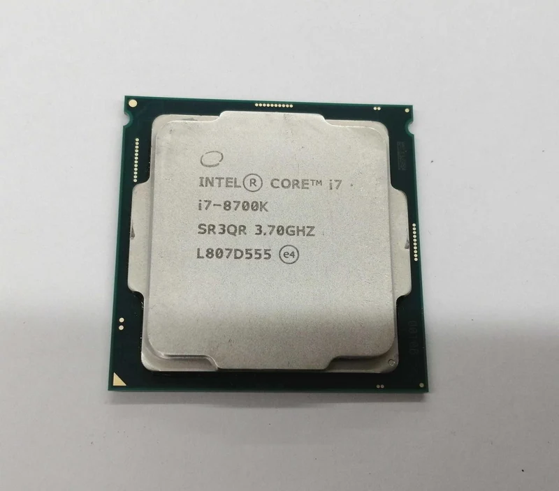 Processeur Intel i7-8700K 3.70 GHz