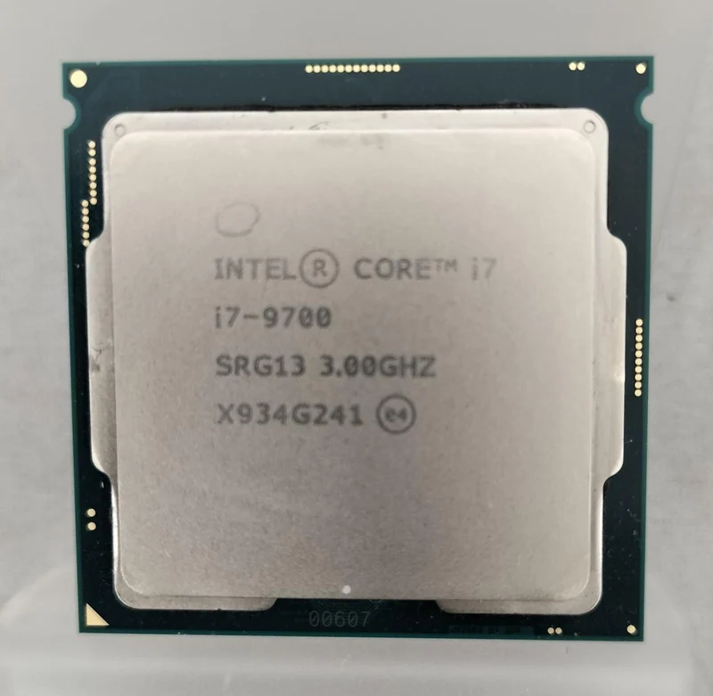 Processeur Intel Core i7 9700
