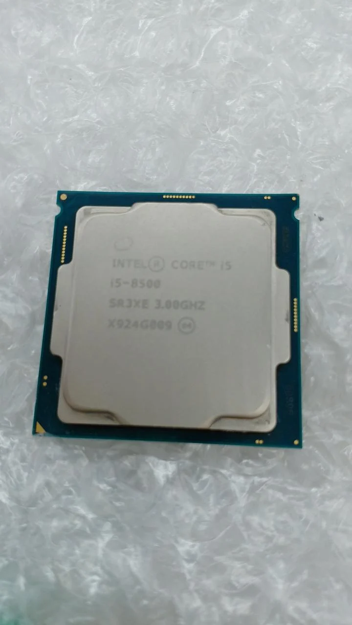 Processeur Intel i5 8500 3.00 GHz