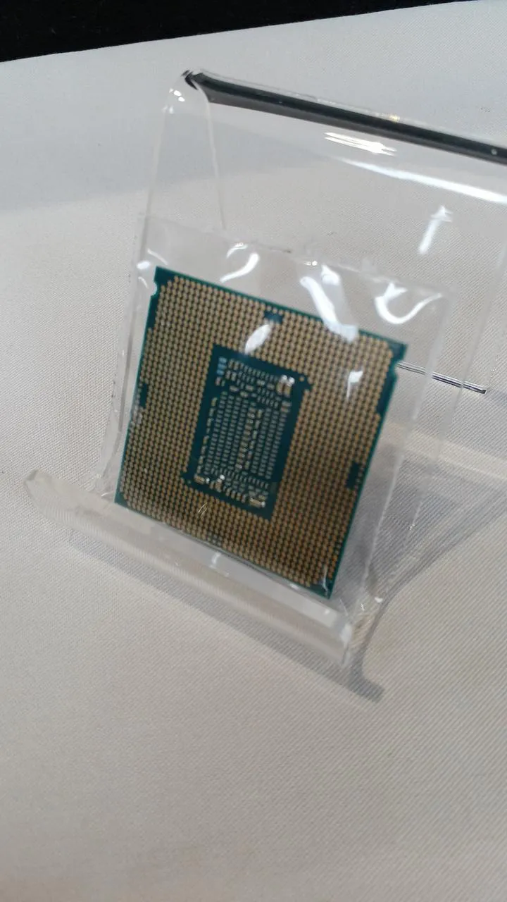 Processeur Intel Pentium G5420