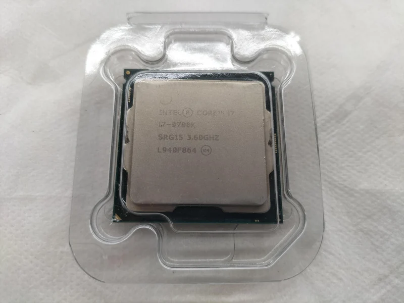 Processeur Intel i7-9700K