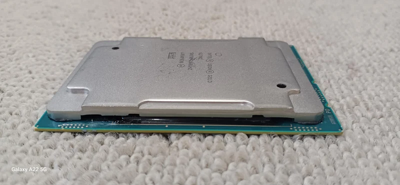 Processeur Intel Xeon Gold 6278C