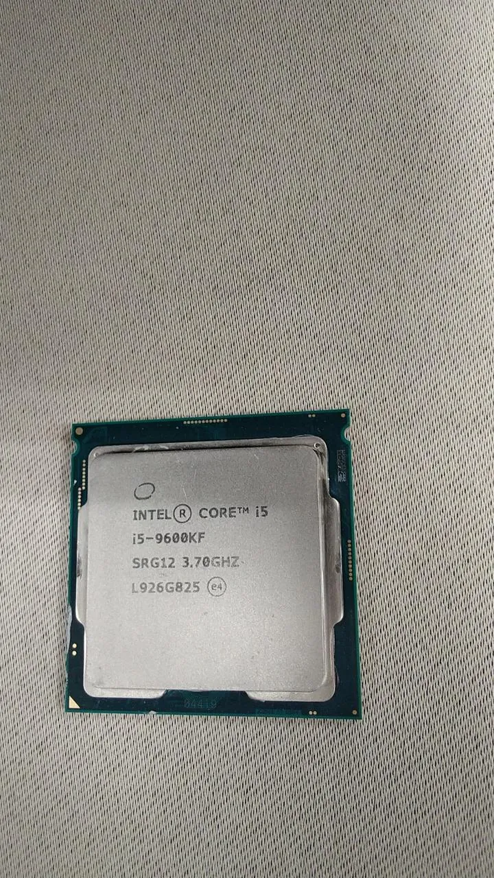 Processeur Intel Core i5-9600KF