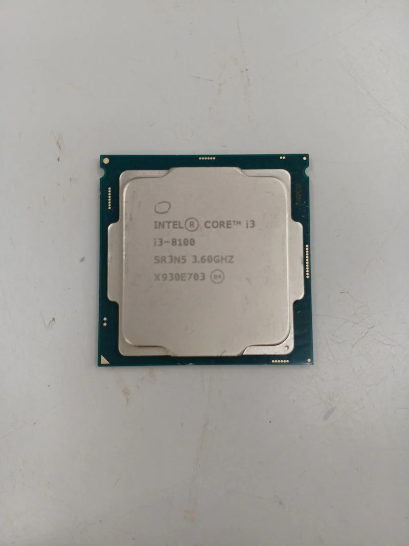 Processeur Intel Core i3-8100 à 3.60 GHz