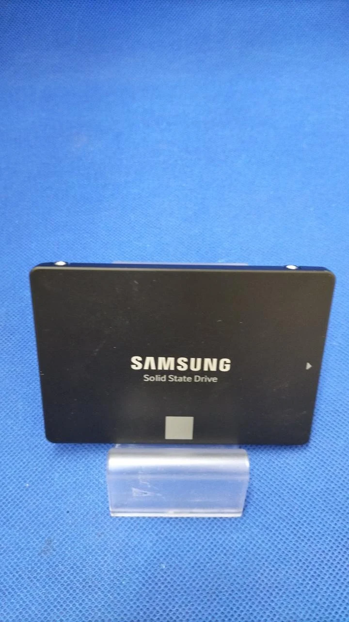 SSD SAMSUNG MZ-76E500