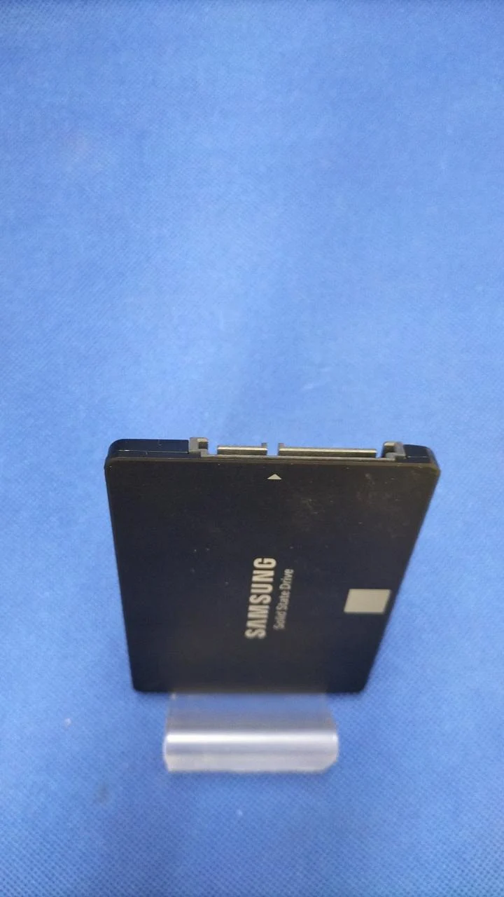SSD SAMSUNG MZ-76E500