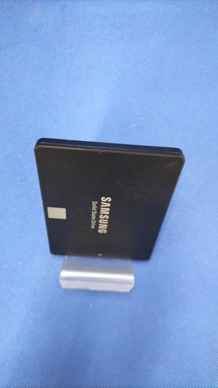 SSD SAMSUNG MZ-76E500
