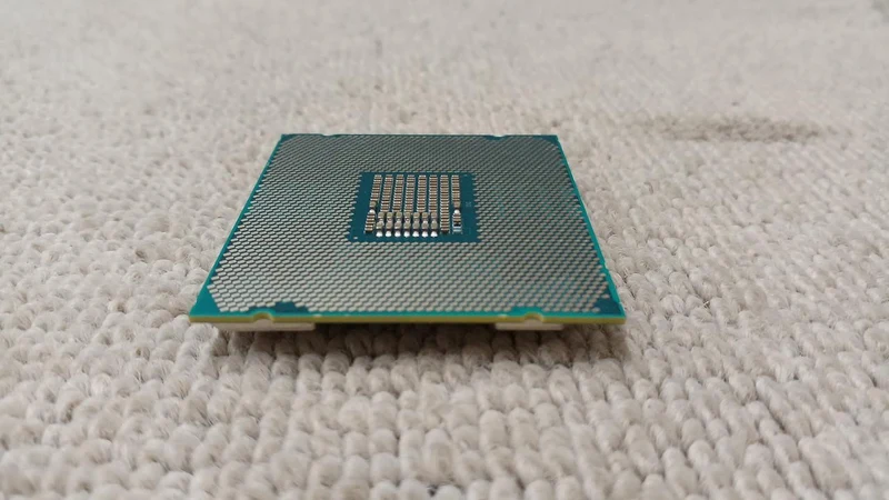 Processeur Intel i9-9900X 3.5 GHz