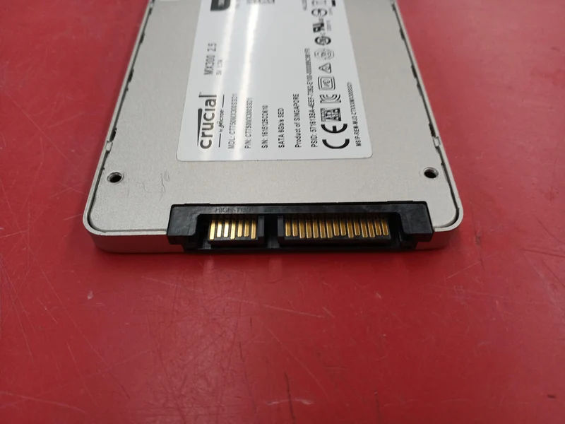 SSD CRUCIAL CT750MX300SSD1