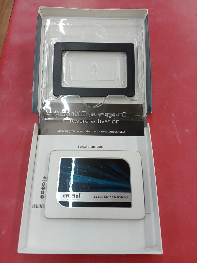 SSD CRUCIAL CT750MX300SSD1