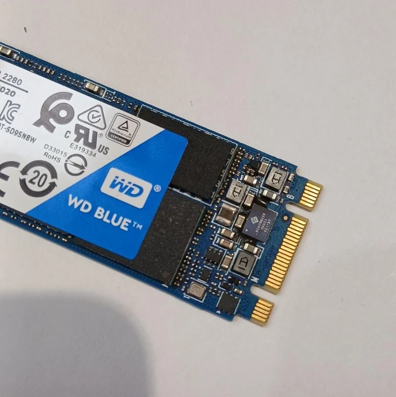 SSD M.2 WESTERN DIGITAL WDS100T2B0B