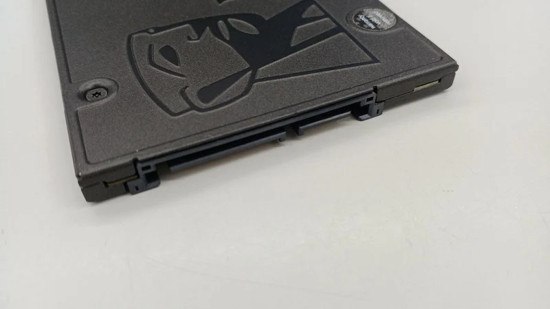 SSD KINGSTON TECHNOLOGY 240 Go SQ500S37/240G