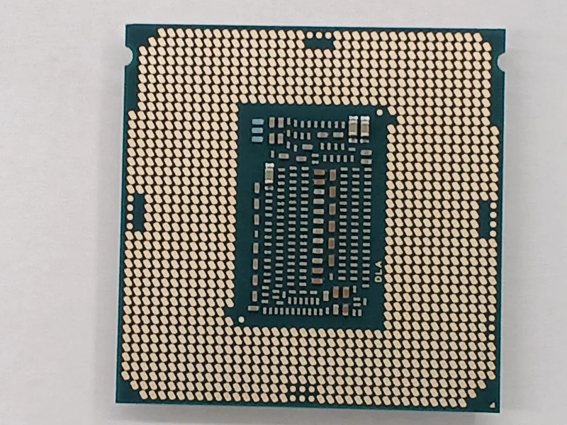 Processeur Intel Core i7-9700K (3.60 GHz)