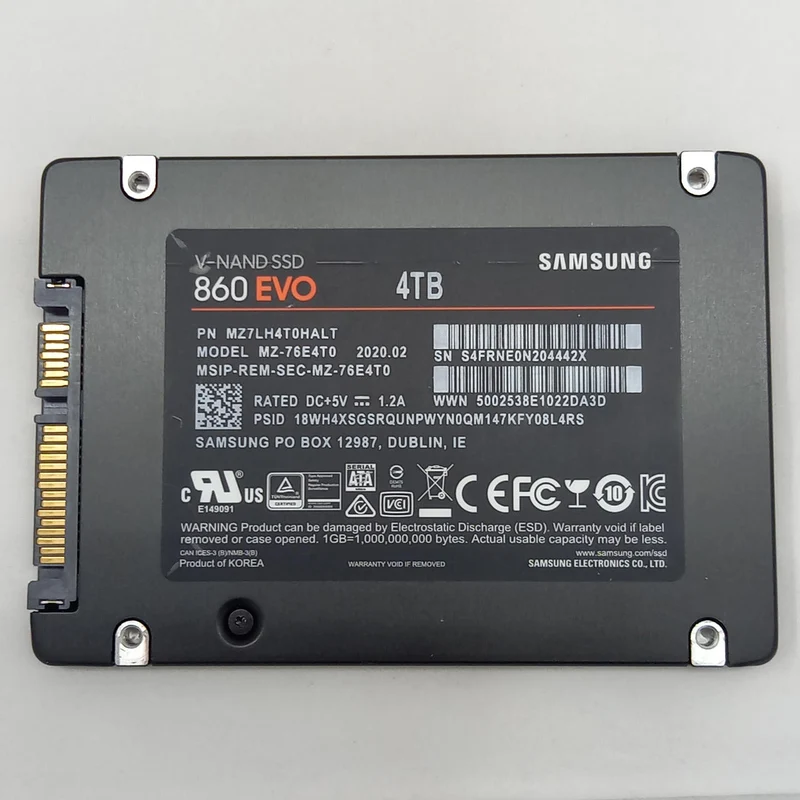 SSD SAMSUNG 4 To MZ-76E4T0