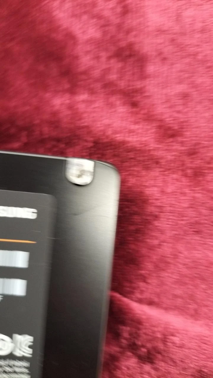 SSD SAMSUNG 4 To MZH76E4T0