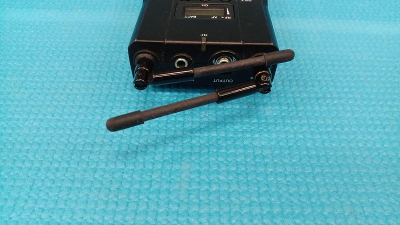 Système de microphone sans fil SONY UTX-B2 / URX-P2