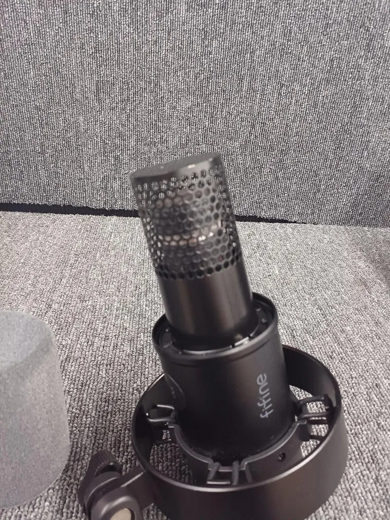 Microphone dynamique FIFINE K688