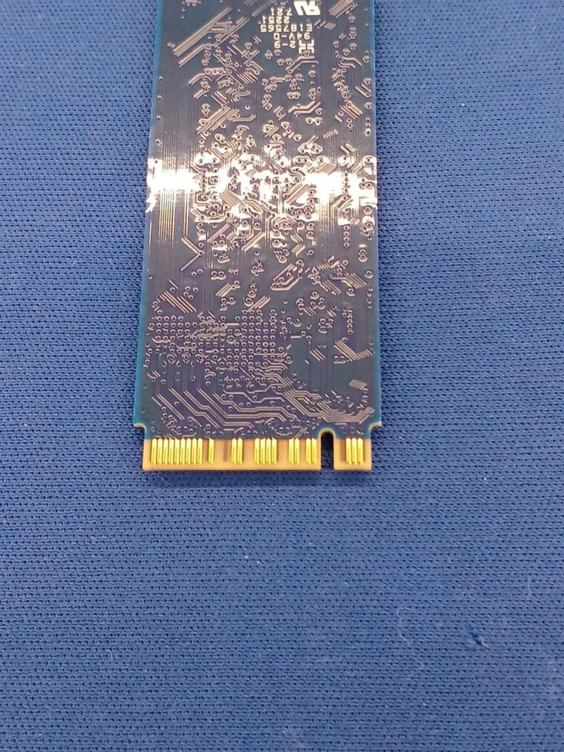 SSD KINGSTON OM8PGP41024Q-AQ