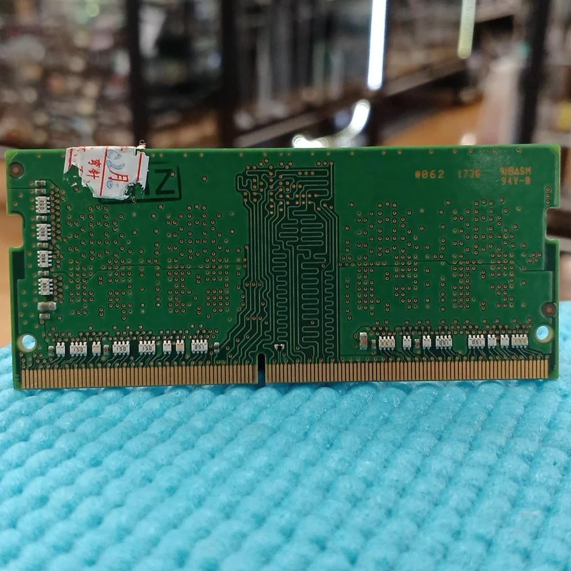 Mémoire pour ordinateur portable Samsung K0DR00080421C788B
