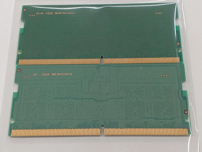 SAMSUNG DDR5-5600 (PC5-44800) 8 Go x2 Puces M425R1GB4PB0-CWM0L
