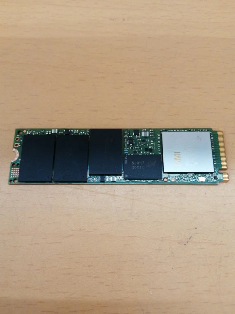 SSD Intel 1024 Go