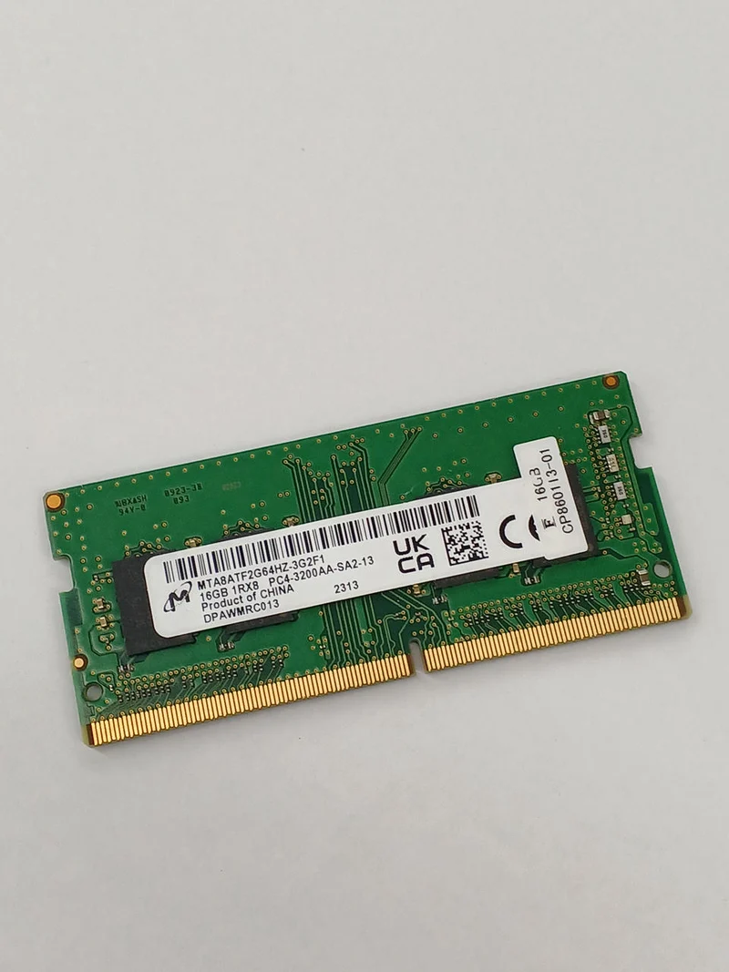 Mémoire pour ordinateur portable MICRON DDR4 16 Go 1 disque MTA8ATF2G64HZ-3G2F1