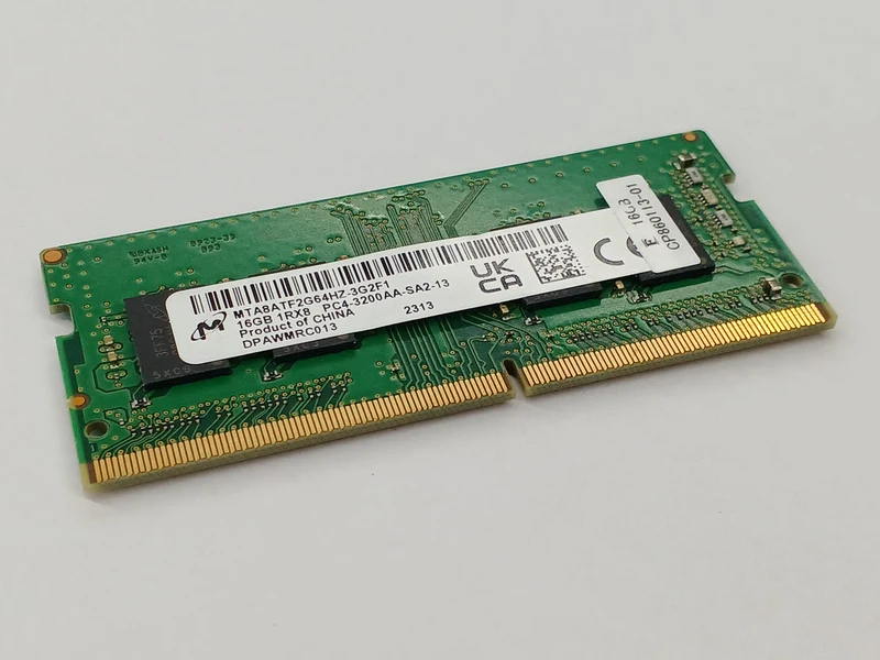 Mémoire pour ordinateur portable MICRON DDR4 16 Go 1 disque MTA8ATF2G64HZ-3G2F1