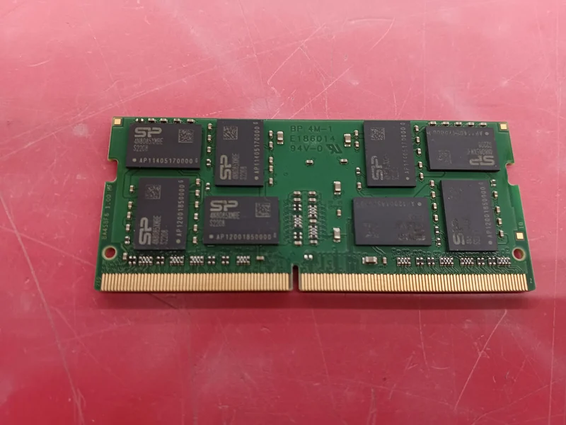 Mémoire SILICONPOWER pour ordinateurs portables SP016GBSFU240B02
