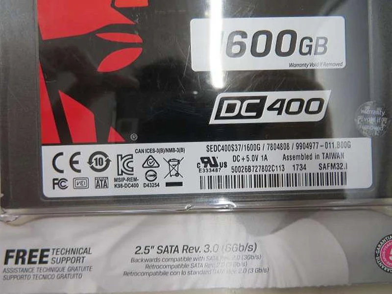 KINGSTON [Non ouvert] SSD 1.6 To 2.5 pouces SEDC400S37/1600G