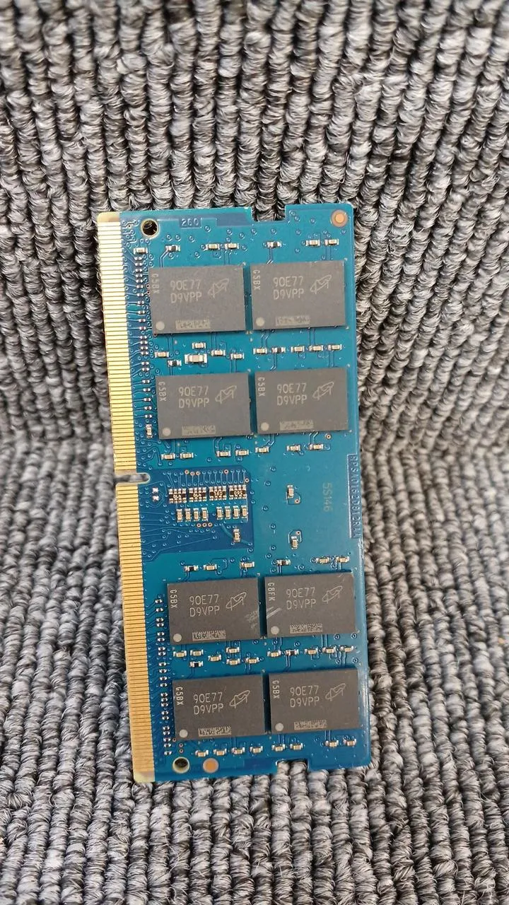 Mémoire RAMAXEL pour ordinateurs portables RMSA3300ME78HBF-2666
