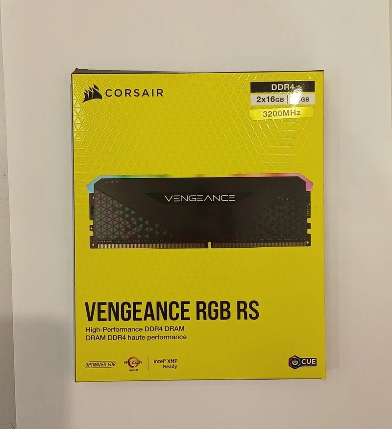 Mémoire CORSAIR DDR4 16 Go × 2 VENGEANCE RGB RS