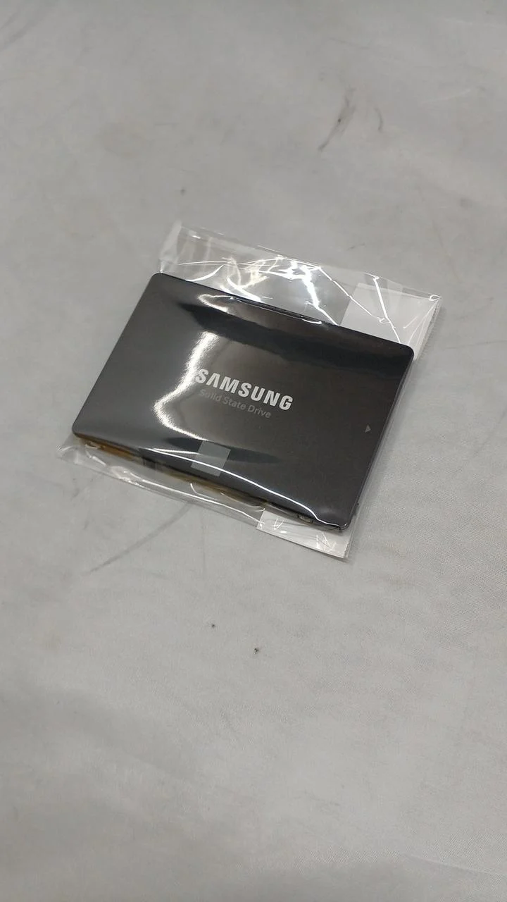 SSD SAMSUNG 2.5 pouces 500 Go MZ-77E500