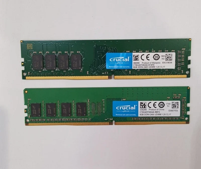 [À DÉCHETER] 2 barrettes de mémoire Crucial DDR4-2400 MHz 8 Go CT8G4DFD824A M16FE