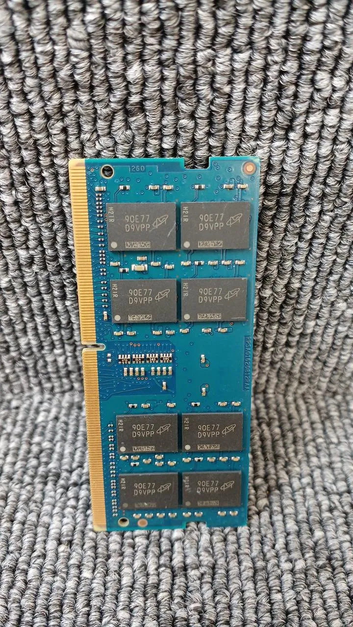 Mémoire RAMAXEL pour ordinateurs portables RMSA3300ME78HBF-2666