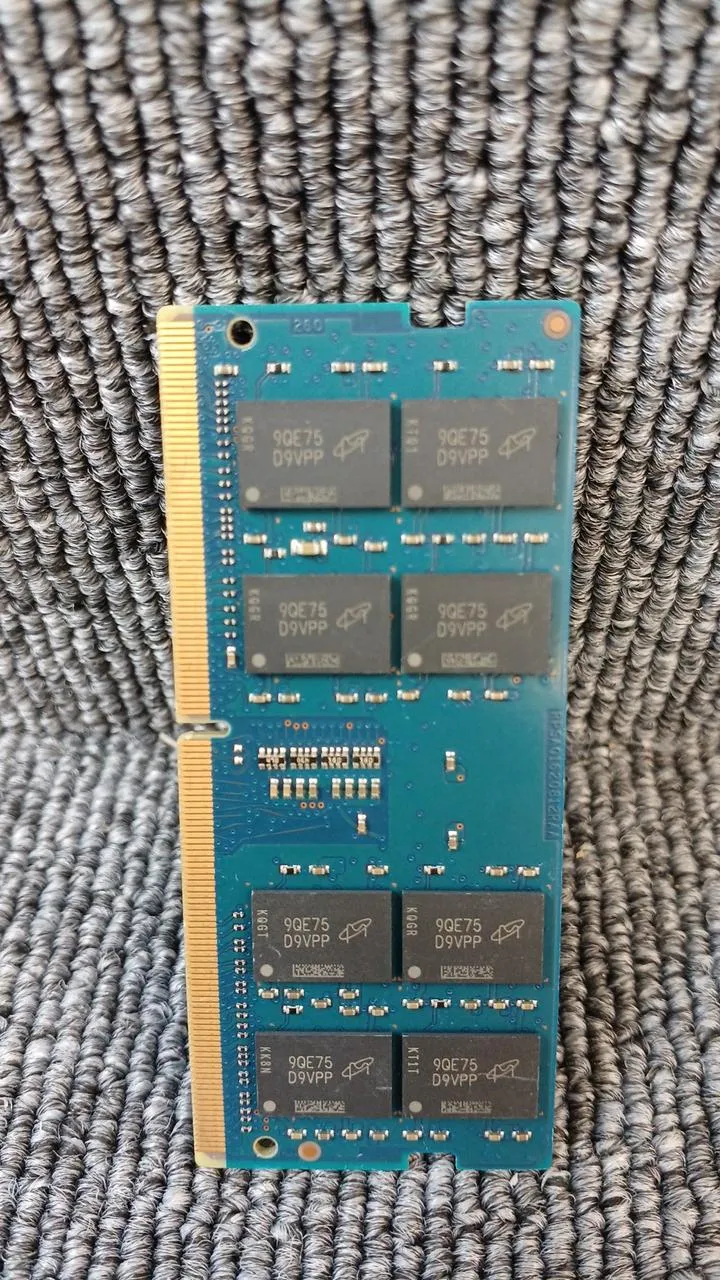 Mémoire RAMAXEL pour ordinateurs portables RMSA3300ME78HBF-2666