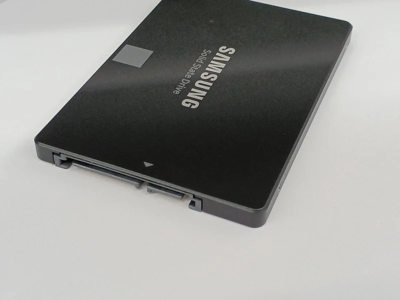 SSD SAMSUNG 1 To MZ75E1T0BIT