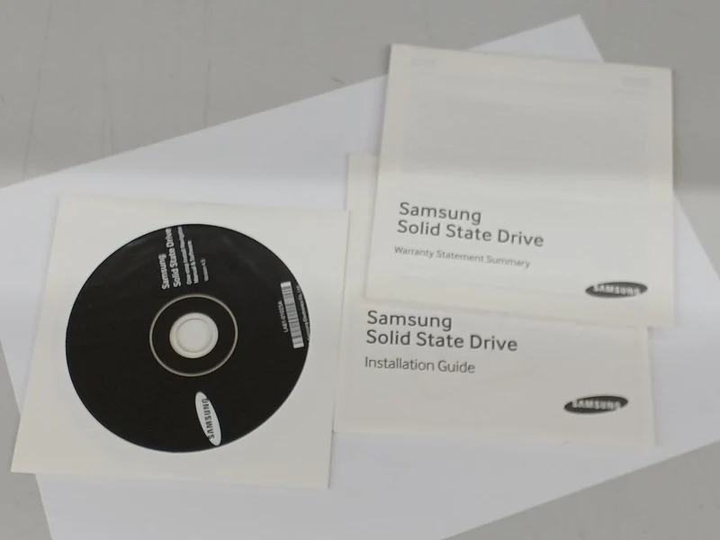 SSD SAMSUNG 1 To MZ75E1T0BIT