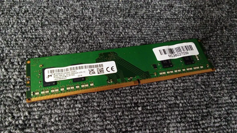 Mémoire MICRON DDR4 8 Go MTA4ATF1G64AZ-3G2F1
