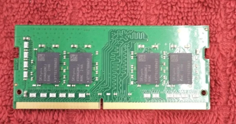 Mémoire pour ordinateur portable SKYNIX PC4-3200AA