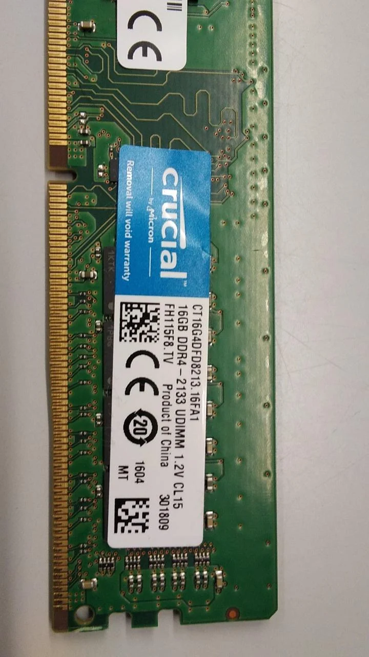 Mémoire Crucial DDR4 PC-2133 16 Go