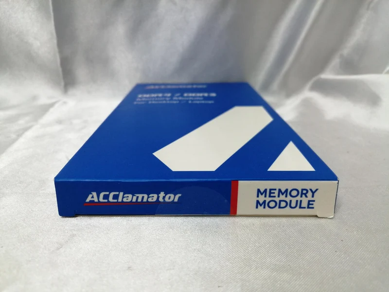 Mémoire ACCLAMATOR AMDU16G58H-3200