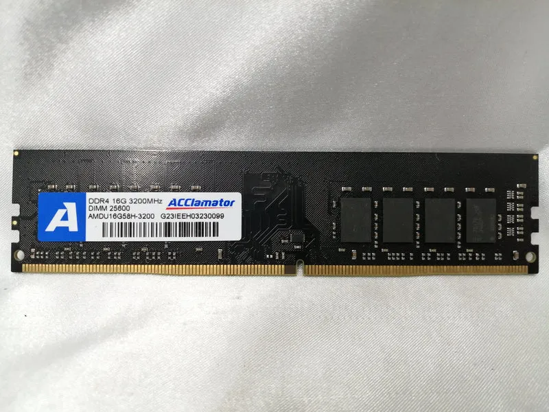 Mémoire ACCLAMATOR AMDU16G58H-3200