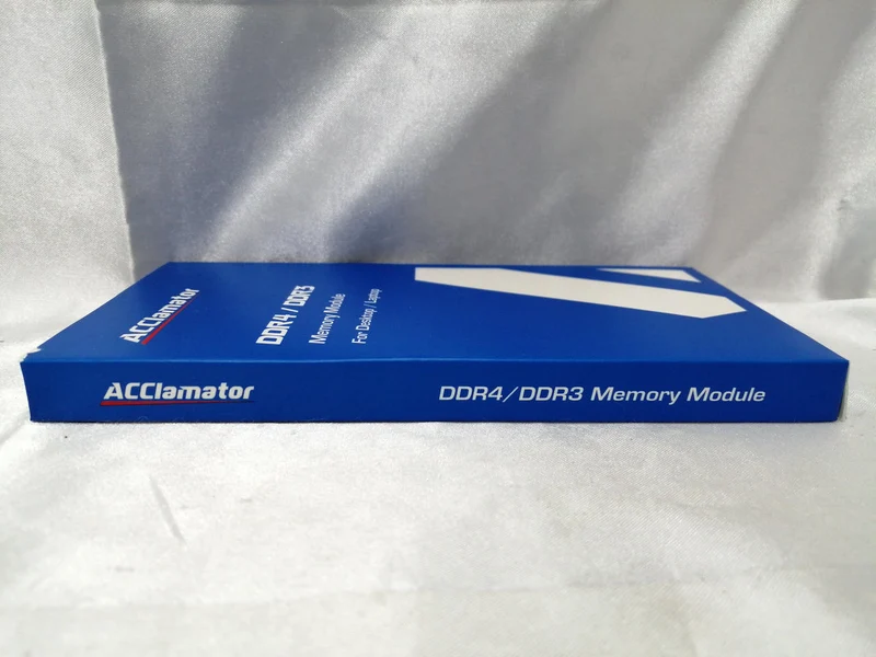Mémoire ACCLAMATOR AMDU16G58H-3200